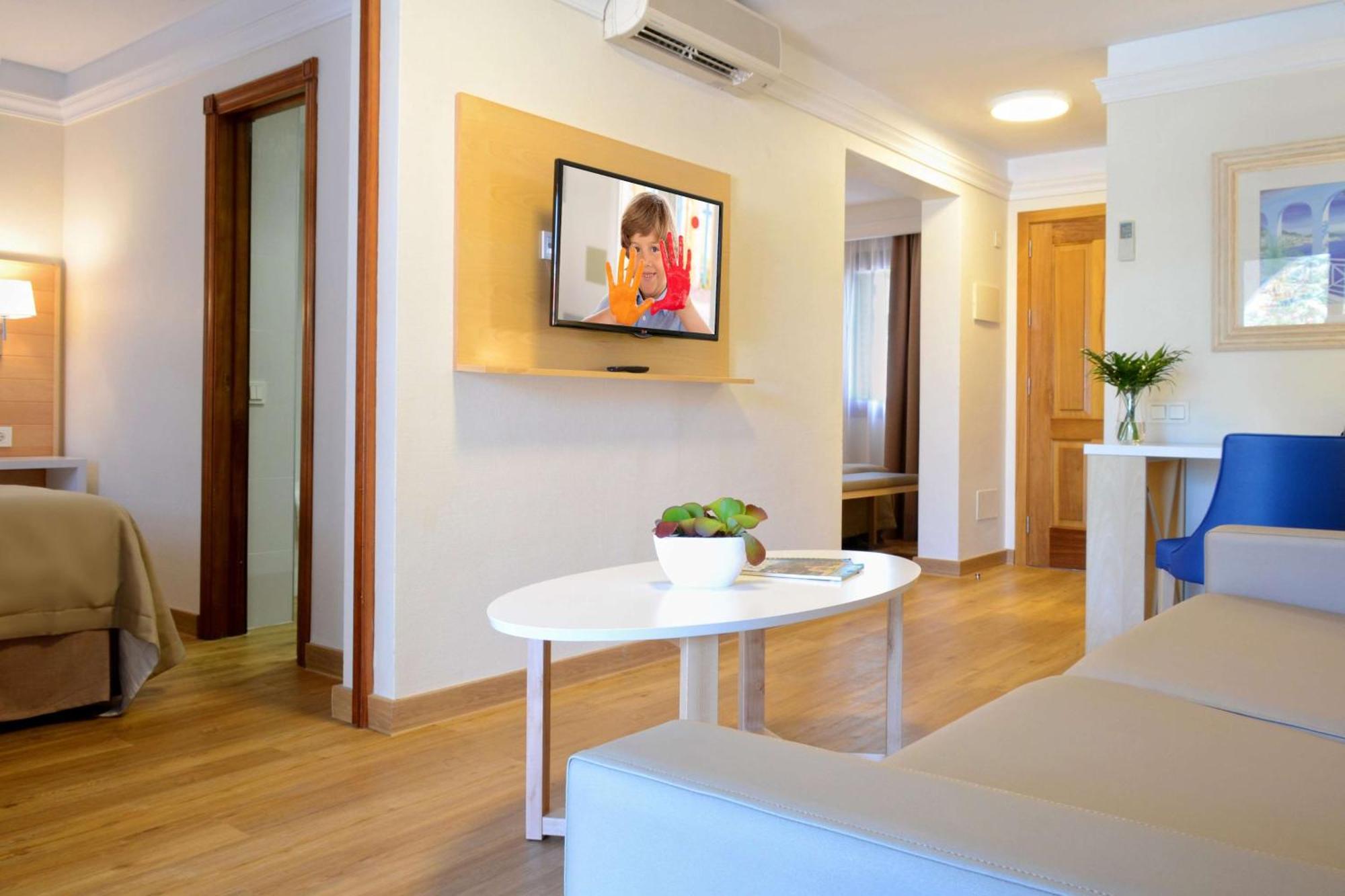 Alua Suites Fuerteventura Corralejo Exterior photo